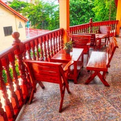 Отель Phratamnak Inn балкон