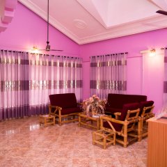 Jayliz Lodge in Accra, Ghana from 99$, photos, reviews - zenhotels.com hotel interior
