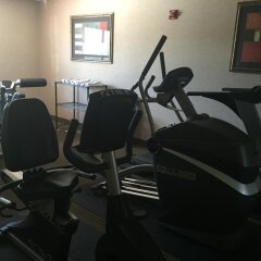 Отель Comfort Inn Louisville фитнесс-зал фото 3