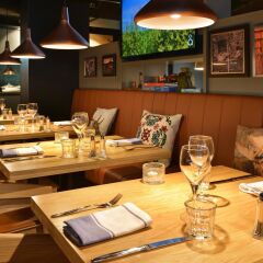 Отель Courtyard by Marriott Brussels EU Бельгия, Брюссель - 1 отзыв об отеле, цены и фото номеров - забронировать отель Courtyard by Marriott Brussels EU онлайн питание фото 3