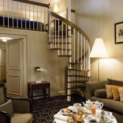 Отель Hôtel DAubusson в номере фото 2