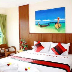 Отель NNC Patong Inn комната для гостей фото 2