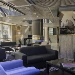 Отель HF Fénix Porto гостиничный бар