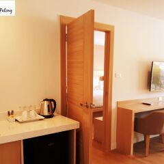 New Square Patong Hotel удобства в номере