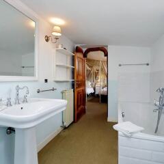 Отель Spanish Steps Terrace Penthouse ванная