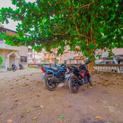 Отель OYO 12877 Home Cozy 2BHK Near Margao Гоа парковка