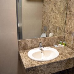 Отель Khuttar Apartments Иордания, Амман - отзывы, цены и фото номеров - забронировать отель Khuttar Apartments онлайн ванная