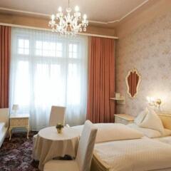 Hotel Pension Baronesse 4* Номер Комфорт с различными типами кроватей фото 2