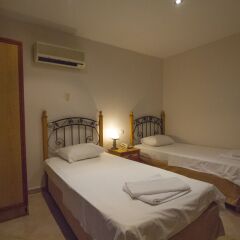Kulube Hotel Турция, Калкан - 1 отзыв об отеле, цены и фото номеров - забронировать отель Kulube Hotel онлайн комната для гостей фото 2