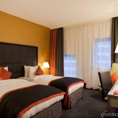 Гостиница Crowne Plaza Санкт-Петербург Аэропорт комната для гостей