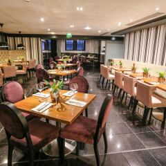 Arora Hotel Manchester питание