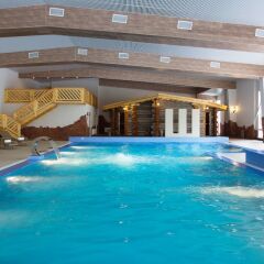 Гостиница Гостиничный комплекс Country Resort в Вербилках 8 отзывов об отеле, цены и фото номеров - забронировать гостиницу Гостиничный комплекс Country Resort онлайн Вербилки бассейн