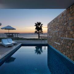 Отель Paradise Cove Luxurious Beach Villas бассейн