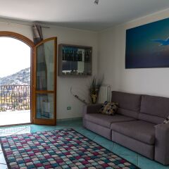Отель Colpo d'Ali Holiday House Равелло комната для гостей фото 4