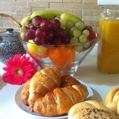 Отель Gozo Hills Bed and Breakfast питание фото 3
