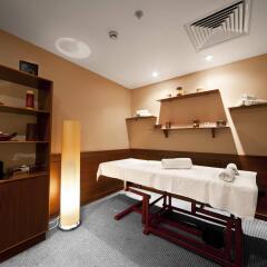 Отель Courtyard by Marriott Tbilisi спа