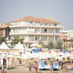 Отель Albergo Villa Mauri Римини фото 3