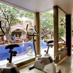 Отель New Patong Premier Resort фитнесс-зал