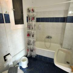 Athens Hawks Hostel ванная