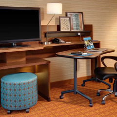 Отель Fairfield Inn & Suites Meridian удобства в номере