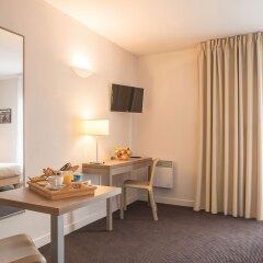 Отель Appart'City Lyon - Part-Dieu Villette Франция, Лион - 2 отзыва об отеле, цены и фото номеров - забронировать отель Appart'City Lyon - Part-Dieu Villette онлайн удобства в номере фото 2