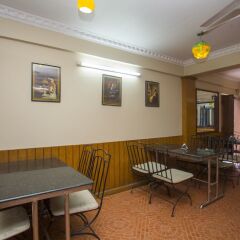 Отель OYO 149 Kalpa Brikshya Hotel Непал, Катманду - отзывы, цены и фото номеров - забронировать отель OYO 149 Kalpa Brikshya Hotel онлайн питание