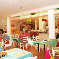 Hotel Majestic Mamaia детские мероприятия