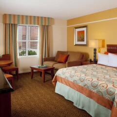 Отель Hilton Grand Vacations at The Flamingo США, Лас-Вегас - отзывы, цены и фото номеров - забронировать отель Hilton Grand Vacations at The Flamingo онлайн удобства в номере