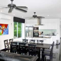 Отель Green View Villas в номере