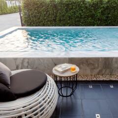 Отель The 8 Pool Villa бассейн фото 9