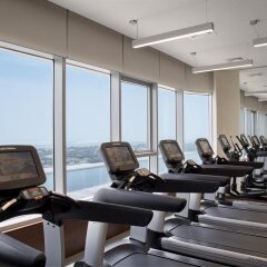 Отель Pearl Rotana Capital Centre фитнесс-зал
