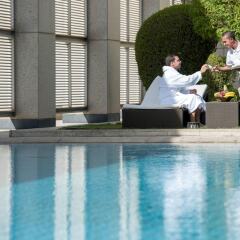 Отель Four Seasons Hotel Riyadh Саудовская Аравия, Эр-Рияд - отзывы, цены и фото номеров - забронировать отель Four Seasons Hotel Riyadh онлайн бассейн