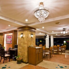 Отель Jiraporn Hill Resort питание