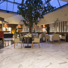 Отель Radisson Blu Scandinavia Hotel, Aarhus Дания, Орхус - отзывы, цены и фото номеров - забронировать отель Radisson Blu Scandinavia Hotel, Aarhus онлайн гостиничный бар