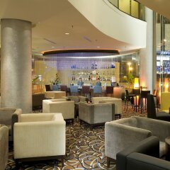 Отель Novotel Kuala Lumpur City Centre Малайзия, Куала-Лумпур - отзывы, цены и фото номеров - забронировать отель Novotel Kuala Lumpur City Centre онлайн интерьер отеля фото 3
