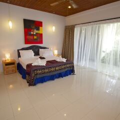 Отель Bayshore Villas Candi Dasa Индонезия, Бали - отзывы, цены и фото номеров - забронировать отель Bayshore Villas Candi Dasa онлайн комната для гостей