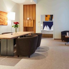 HiLight Suites Hotel удобства в номере фото 2