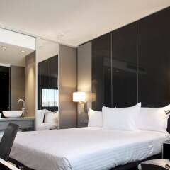 Отель AC Hotel Sants by Marriott Испания, Барселона - отзывы, цены и фото номеров - забронировать отель AC Hotel Sants by Marriott онлайн комната для гостей фото 2