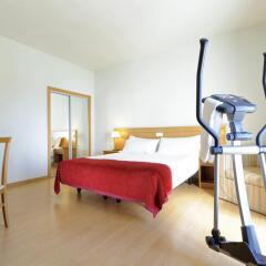 Отель TRYP Porto Centro Португалия, Порту - отзывы, цены и фото номеров - забронировать отель TRYP Porto Centro онлайн удобства в номере