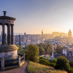 Отель Holiday Inn Express Edinburgh City Centre Эдинбург приотельная территория