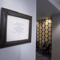 Отель Hôtel Le Mireille интерьер отеля