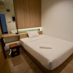 T Hostel @ Victory Monument Бангкок комната для гостей фото 2