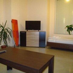 Отель Alex Apartments Болгария, Поморие - отзывы, цены и фото номеров - забронировать отель Alex Apartments онлайн удобства в номере