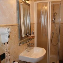 Отель Inn Rome Rooms & Suites ванная