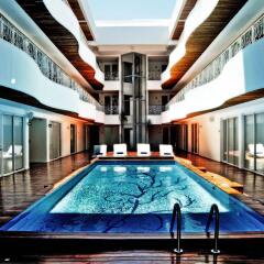 In Fashion Hotel Boutique Adult Only бассейн фото 3