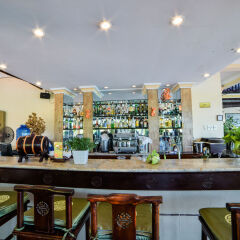 Отель Hoi An Riverside Resort & Spa гостиничный бар