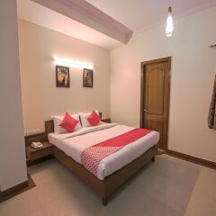 OYO 13643 Hotel Maharaja Palace комната для гостей фото 3