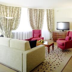 Отель Suvretta House Швейцария, Санкт-Мориц - отзывы, цены и фото номеров - забронировать отель Suvretta House онлайн комната для гостей фото 2