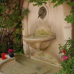 Отель Hôtel de la Fontaine фото 7