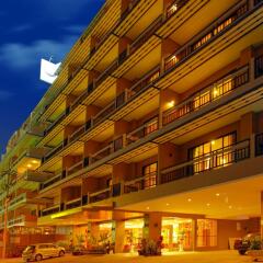 Отель Pattaya Loft Hotel Таиланд, Паттайя - отзывы, цены и фото номеров - забронировать отель Pattaya Loft Hotel онлайн вид на фасад